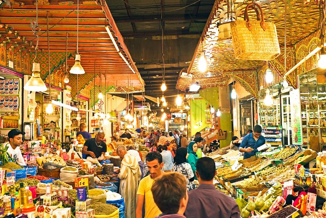 outstanding-private-tour-to-the-old-medina-of-fez-review-and-certification