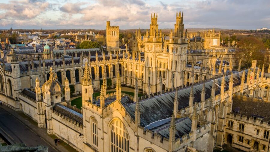 oxford-simply-oxford-university-walking-tour-tour-description
