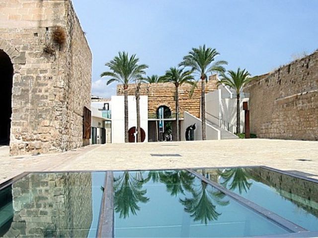 Palma De Mallorca: Guided Tour of the Old Town - Tour Summary