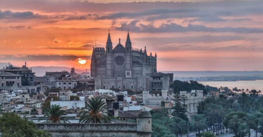 Palma De Mallorca: Private Custom Tour With a Local Guide