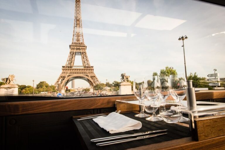 Paris: Bustronome Gourmet Lunch Tour on a Glass-Roof Bus
