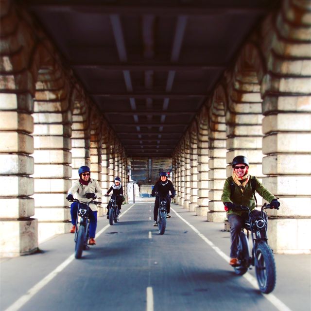 Paris: City Highlights Private Electric Bike Tour With Video - Tour Details