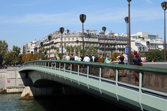 Paris Renew Your Wedding Vows Experience With Professional Photographer