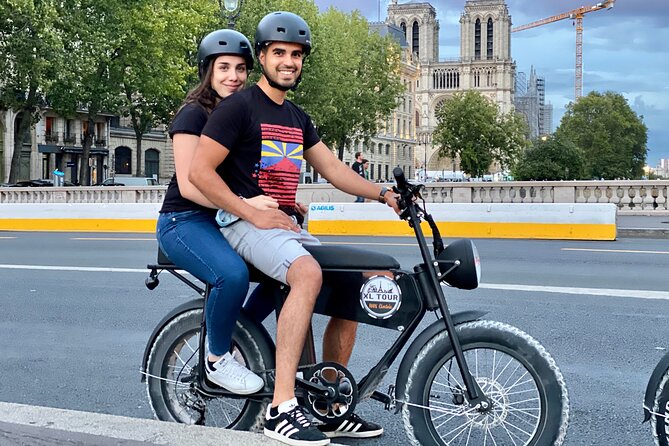 Paris Sightseeing Family Friendly Guided Electric Bike Tour - Tour Overview