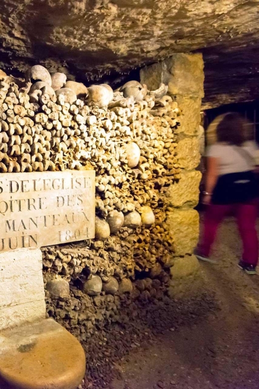 Paris: Skip-the-Line Catacombs Tour and Seine River Cruise