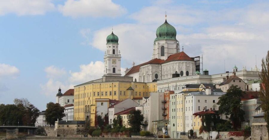 Passau's Panorama: A Walking Tour of Heritage and Views