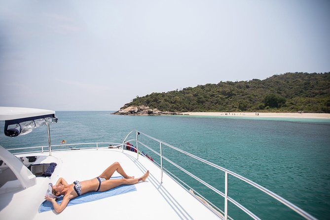pattaya-full-day-3-tropical-island-tour-snorkeling-cruise-with-buffet-included-in-the-tour