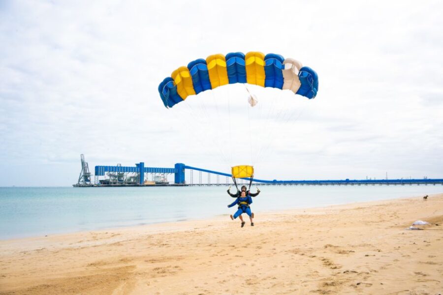 perth-tandem-skydive-over-rockingham-beach-activity-details