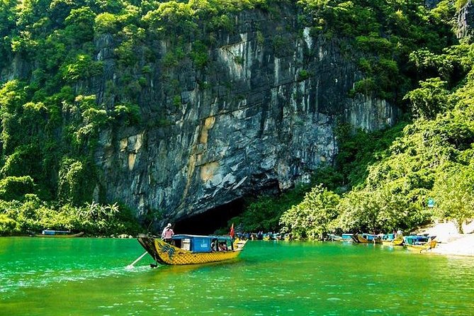 Phong Nha & Paradise Cave – 1 Day All Inclusive