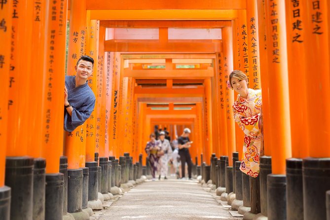 Photo Shoot With a Private Vacation Photographer in Kyoto, JAPAN