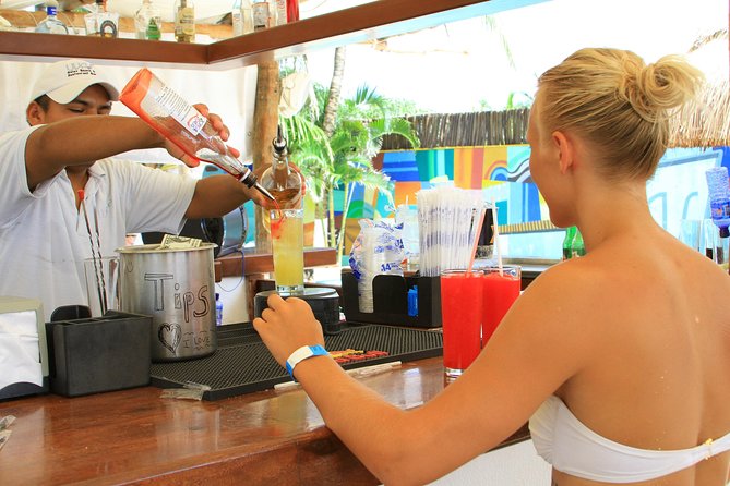 playa-uvas-open-bar-exclusive-pass-overview-of-the-pass