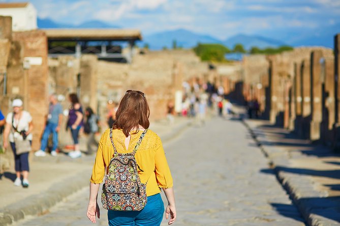 Pompeii 2-Hour Private Tour With an Archaeologist-Ticket Included - Discover the Buried City of Pompeii