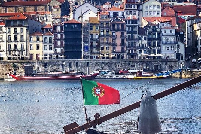 Porto to Lisbon Up to 3 Stops: Aveiro, Nazaré or Fatima, Obidos