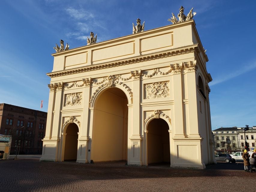 Potsdam: Private Walking Tour of Potsdam and Sanssouci