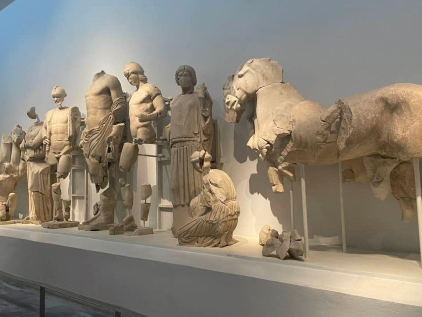Premium Tour of Olympia: History and Wine Tasting Experience - Tour Overview