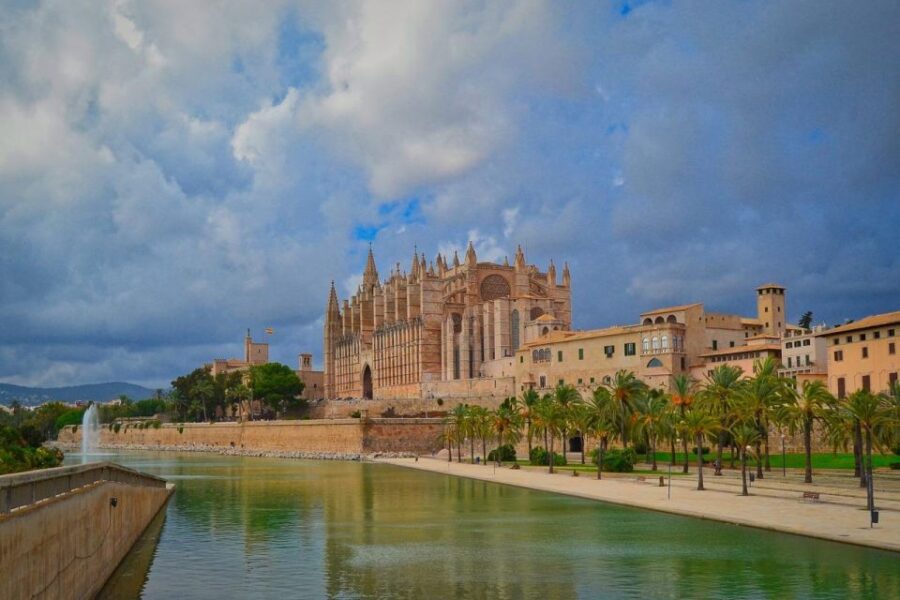 Private 4-Hour Tour of Palma De Mallorca (Hotel/Port Pickup) - Tour Overview