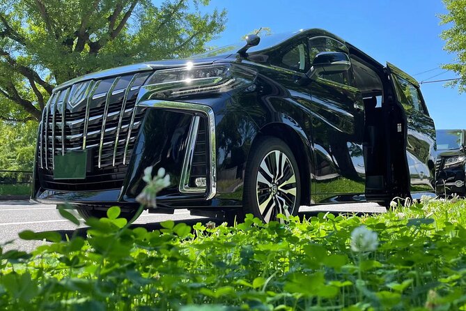 Private Arrival Transfer From Osaka Itami International Airport to Kyoto City