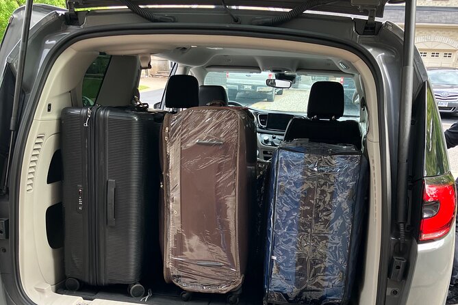 Private Arrival Transfer in Ottawa Airport - Overview and Pricing
