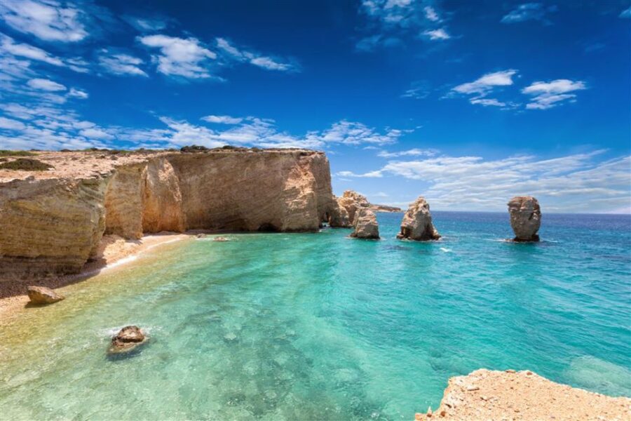 private-boat-cruise-to-koufonisia-schinousa-heraklia-overview-of-the-private-cruise