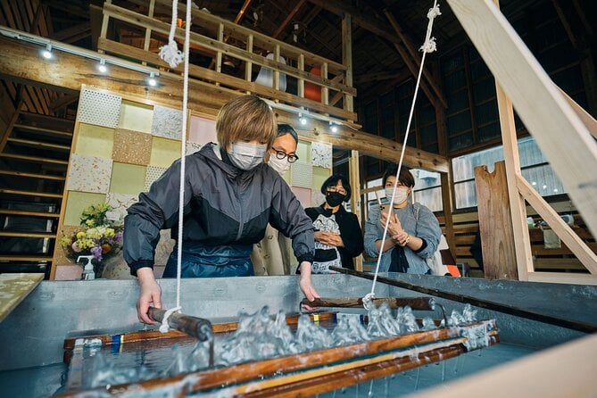private-echizen-washi-paper-making-experience-and-walking-tour-experience-overview