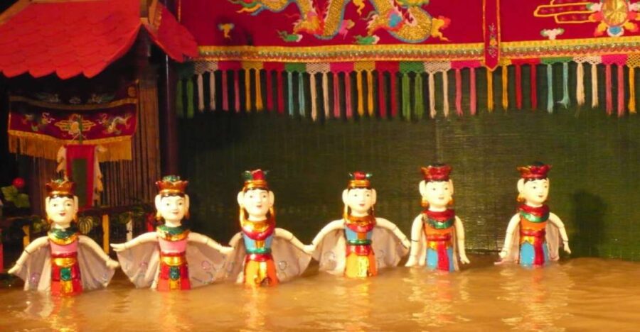 Private Evening Cyclo Tour With Water Puppet Show - Tour Overview