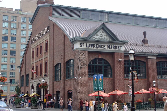 Private Food Tour in Old Toronto With St Lawrence Market - Licensed Tour Guide