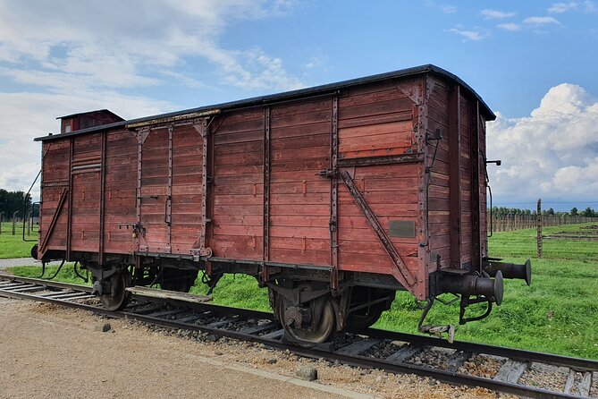 Private Guided Tour Prague to Auschwitz Birkenau With Transfers