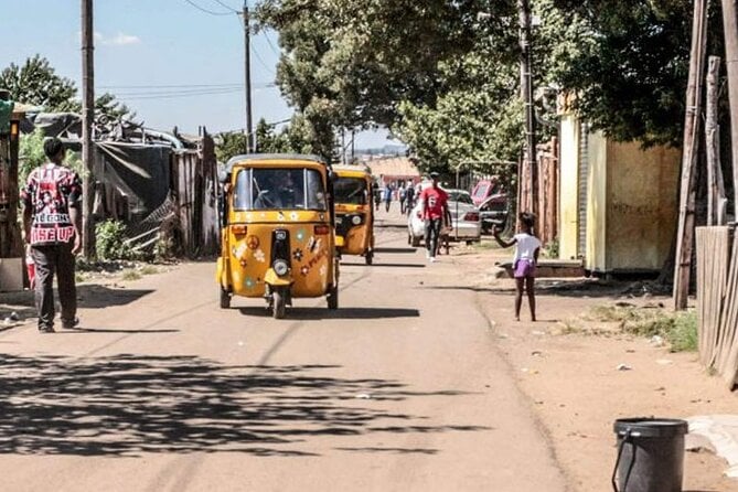 Private Half Day Authentic Soweto Tour From Johannesburg or Pretoria - Overview and Inclusions