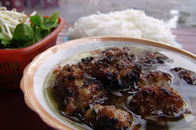 Private Hanoi Street Food Walking Tour With Real Foodie