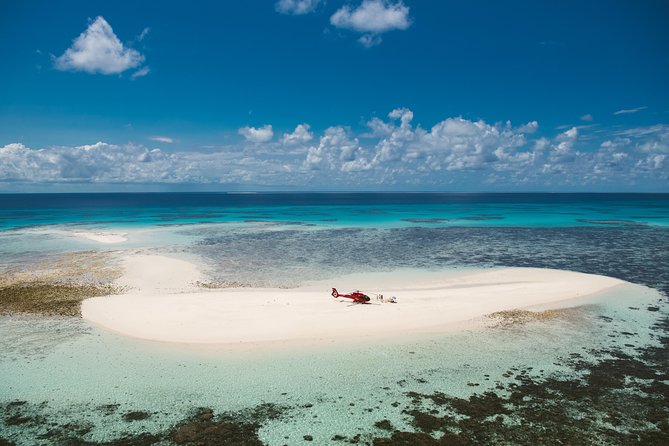 Private Helicopter Tour: Reef Island Snorkeling and Gourmet Picnic Lunch - Tour Overview