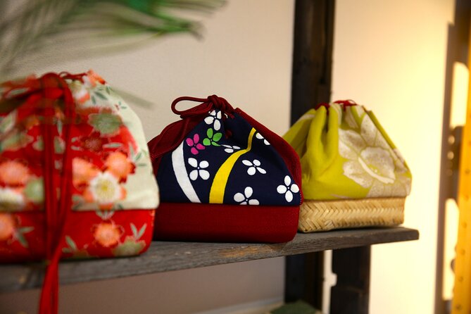 private-kimono-photo-walk-in-kurashiki-bikan-historical-quarter-overview-of-the-experience