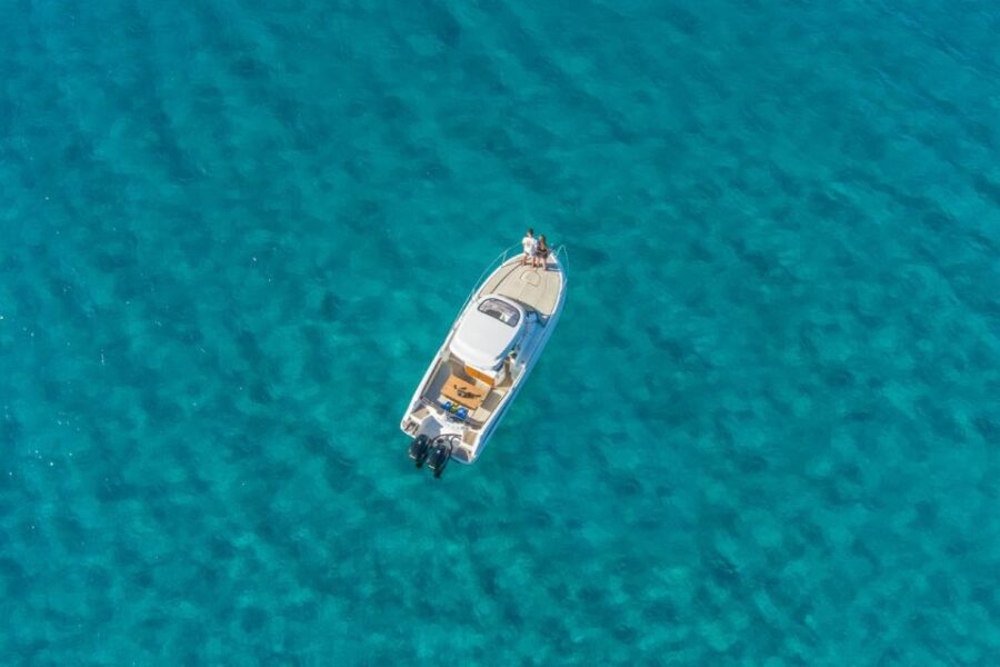private-motor-boat-cruise-snorkellingswimmingfishing-private-motor-boat-cruise