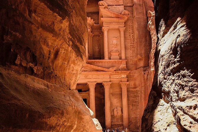 private-round-trip-from-amman-madaba-nebo-petra-exploring-mount-nebos-breathtaking-vistas