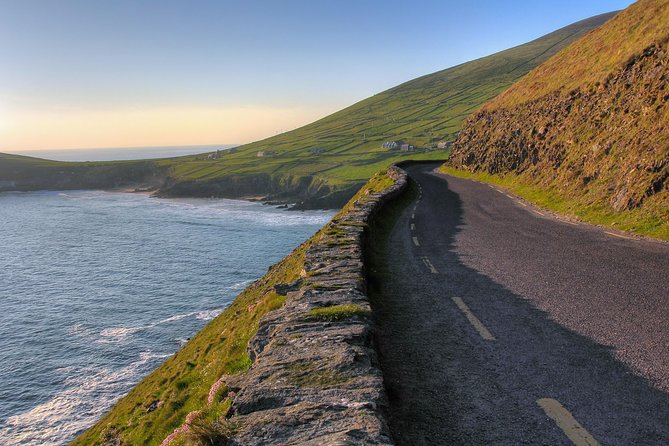 private-tourring-of-kerrykerry-cliffs-from-kenmare-visiting-medieval-fortifications