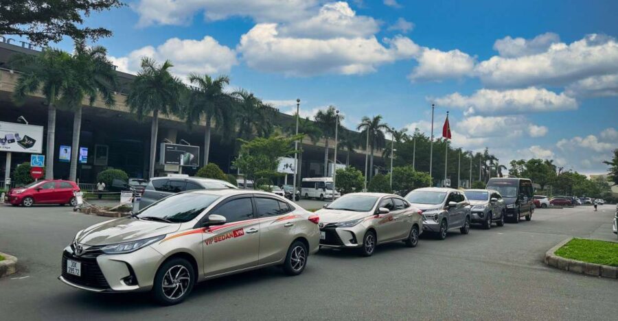 Private Transfer Between Hanoi and Ha Long