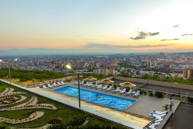 Private Transfer From Georgia to Armenia With Tour - Overview and Service Details