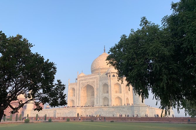 Private Transfer From Jaipur to Agra Including Fatehpur Sikri - Overview of the Private Transfer