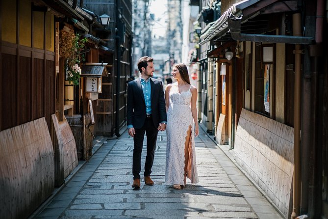 Private Vacation Photography Session With Local Photographer in Kyoto