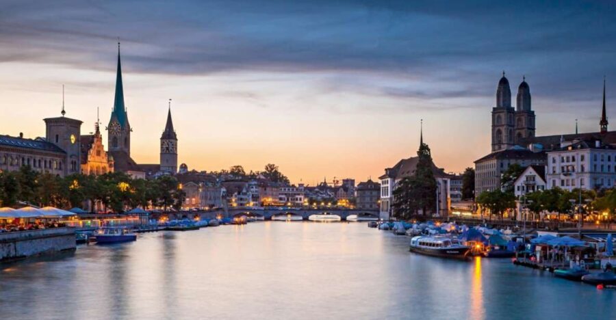 Private Walking Day Tour in Zurich - Tour Overview