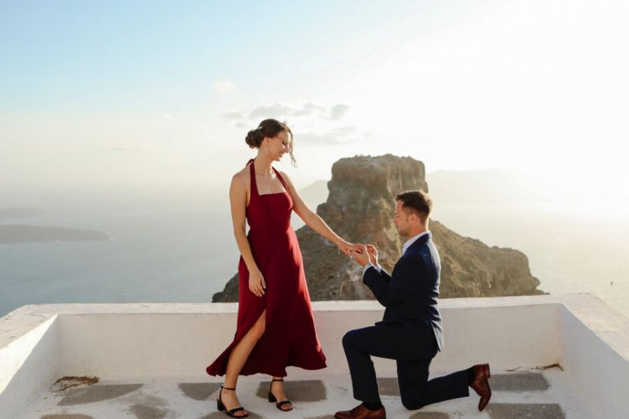 Proposal Photographer in Santorini - Activity Overview