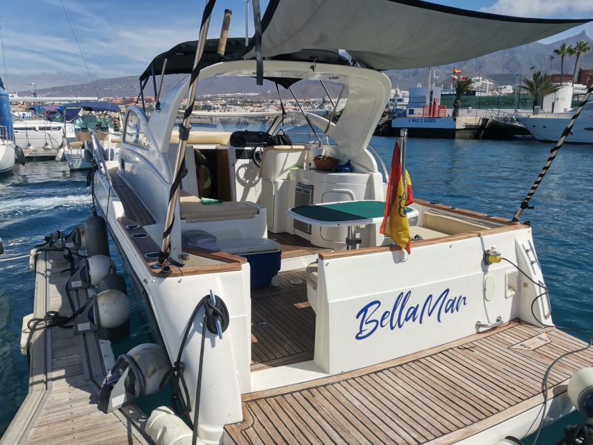 Puerto Colón: Coastal Boat Cruise With Swimming and Snacks - Overview of the Boat Cruise