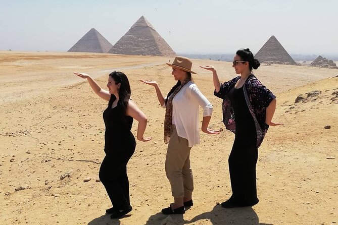 Pyramids of Giza & Sphinx - Inclusions