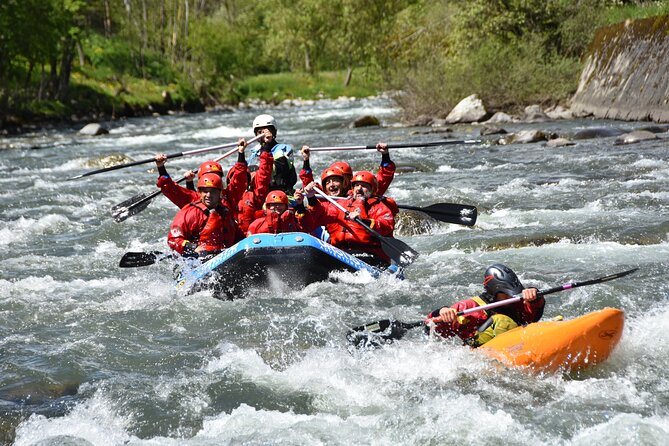 rafting-extreme-activity-details