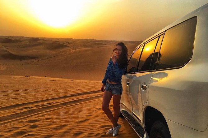 Red Dune 4×4 Desert Safari With Camel Ride & BBQ Dinner