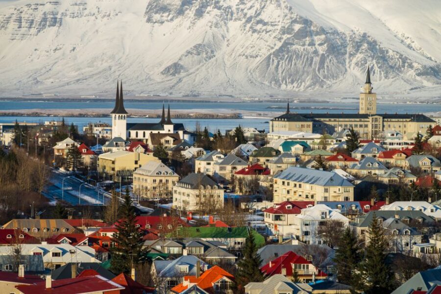 Reykjavík: City Exploration Game and Tour - Activity Overview
