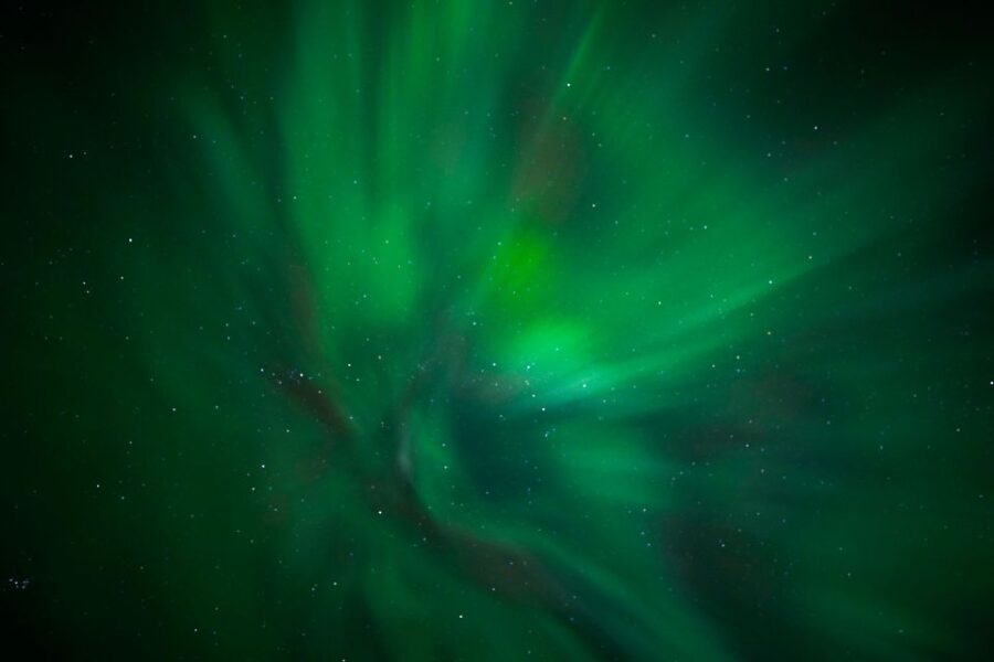 Reykjavik: Northern Lights Tour With Private Photographer