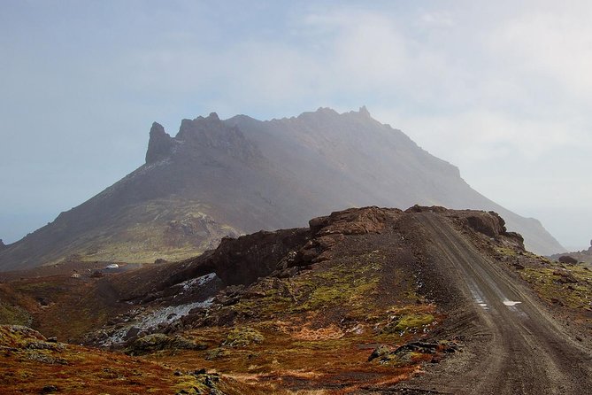 Reykjavik: Snaefellsnes National Park Small Group Trip