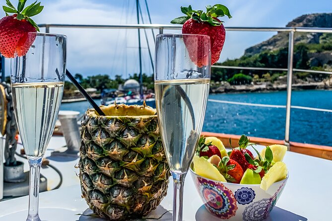 Rhodes Day Cruise (With Lunch, Snacks & Unlimited Drinks) 6HOURS