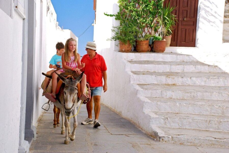 Rhodes: Guided Bus Trip to Lindos Village & Seven Springs - Tour Overview