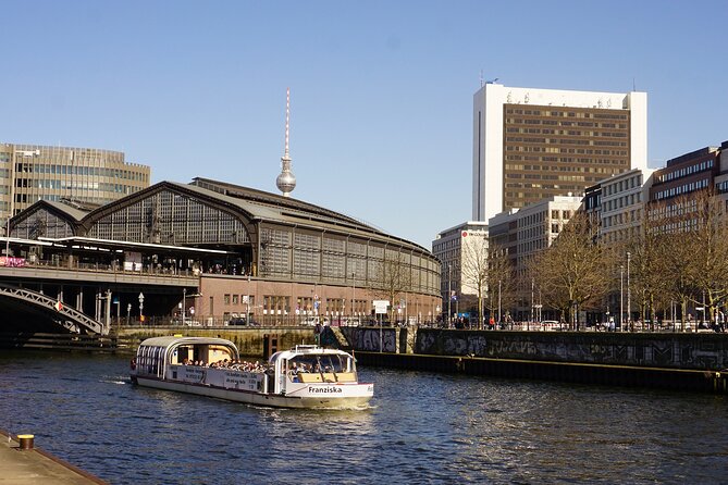 River Cruise With Tour Guide (Ger./Engl.) Berlin. Hadynski - Overview of the River Cruise